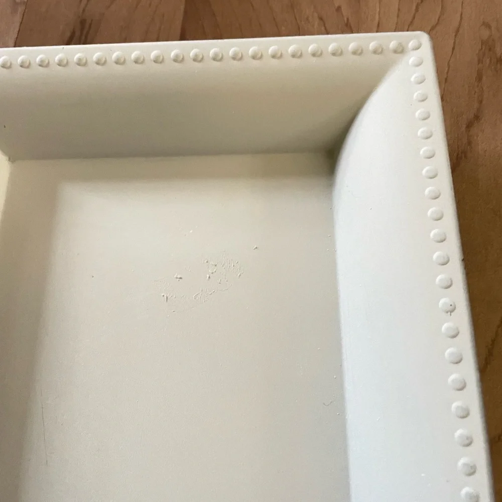 Charger Plastic Plate Beaded Edge, Holiday Rectangle Off White Plate